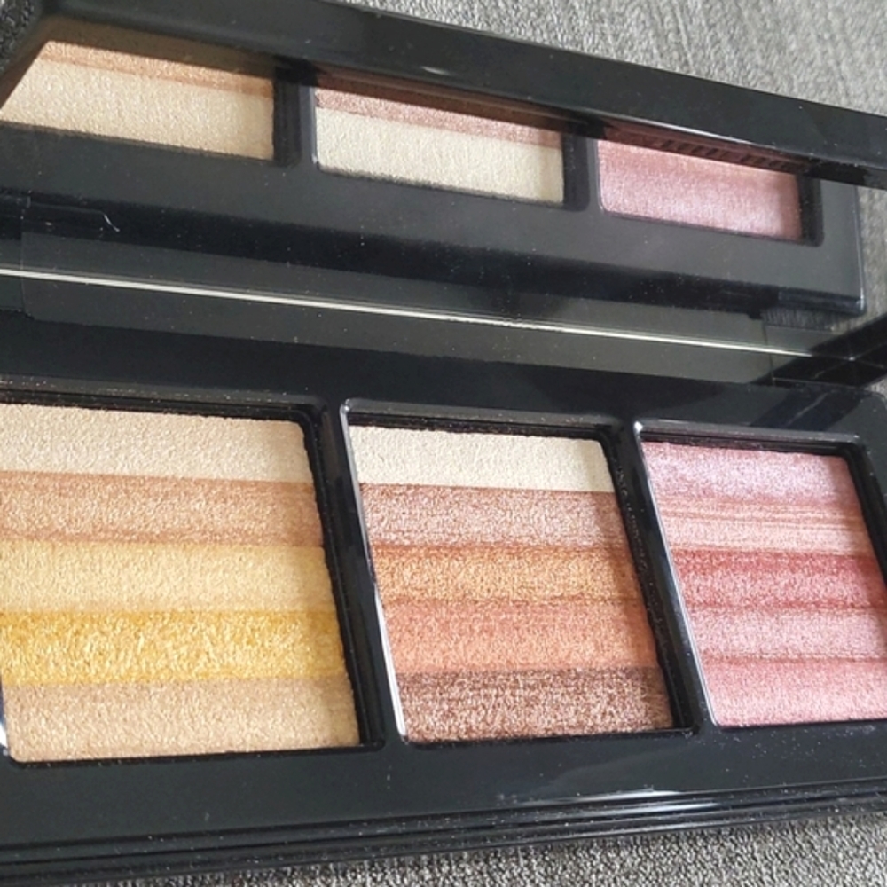 NIB Bobbi Brown Bobbi to glow shimmer brick palette limted ed blush highlighter - Picture 7 of 11